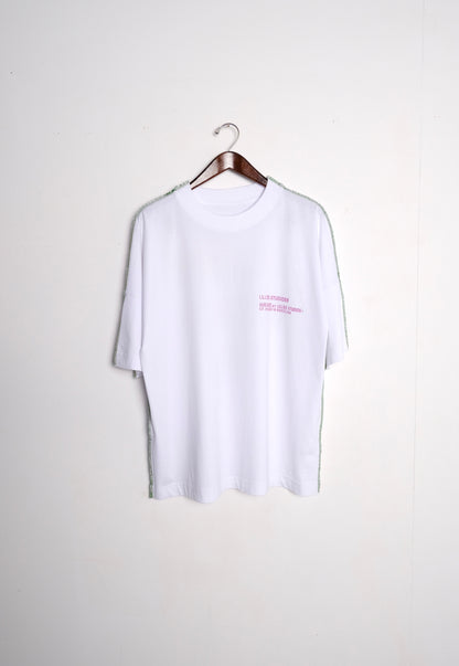 White Over-lock Graphic Print T-shirt
