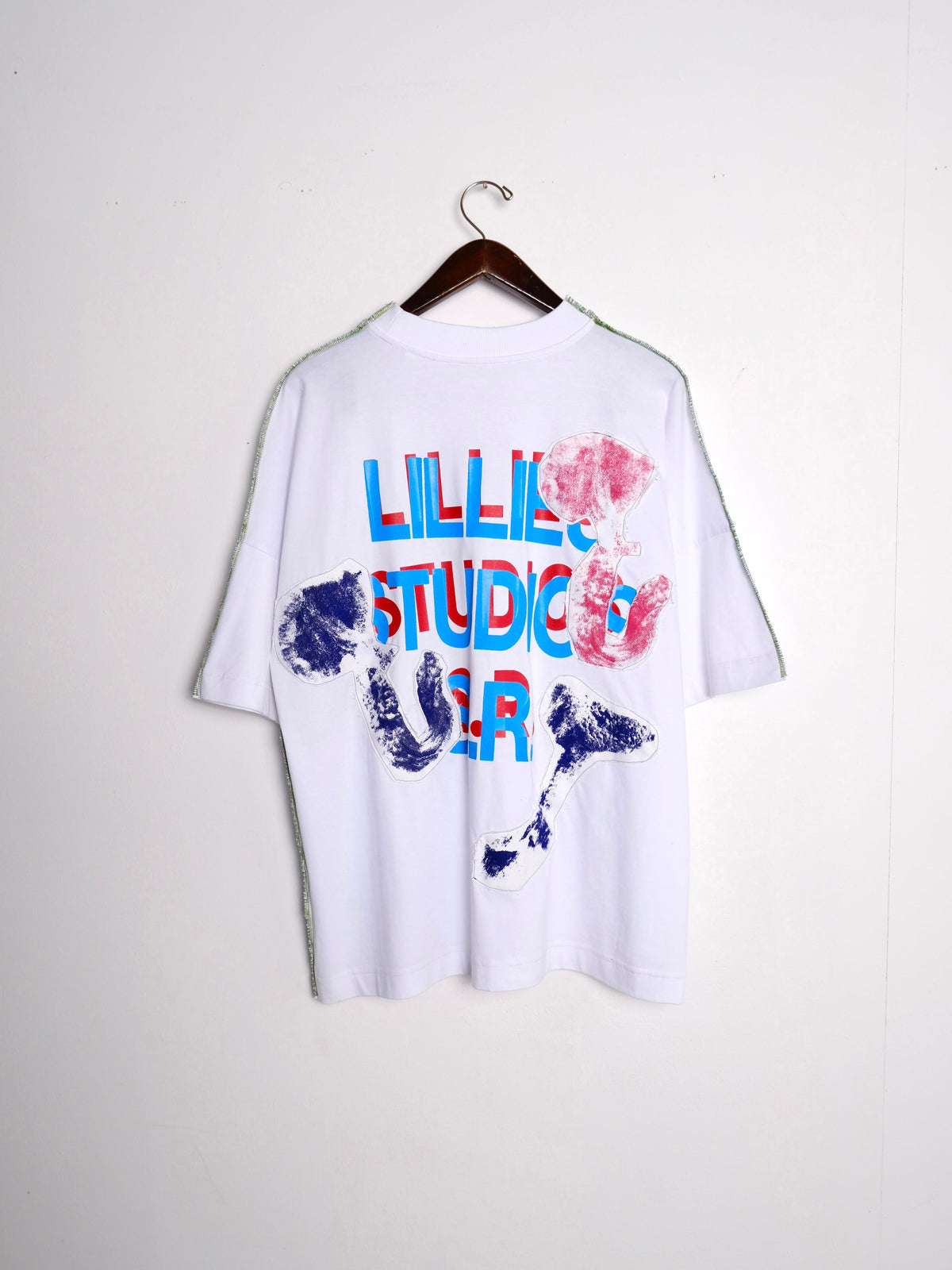 White Over-lock Graphic Print T-shirt