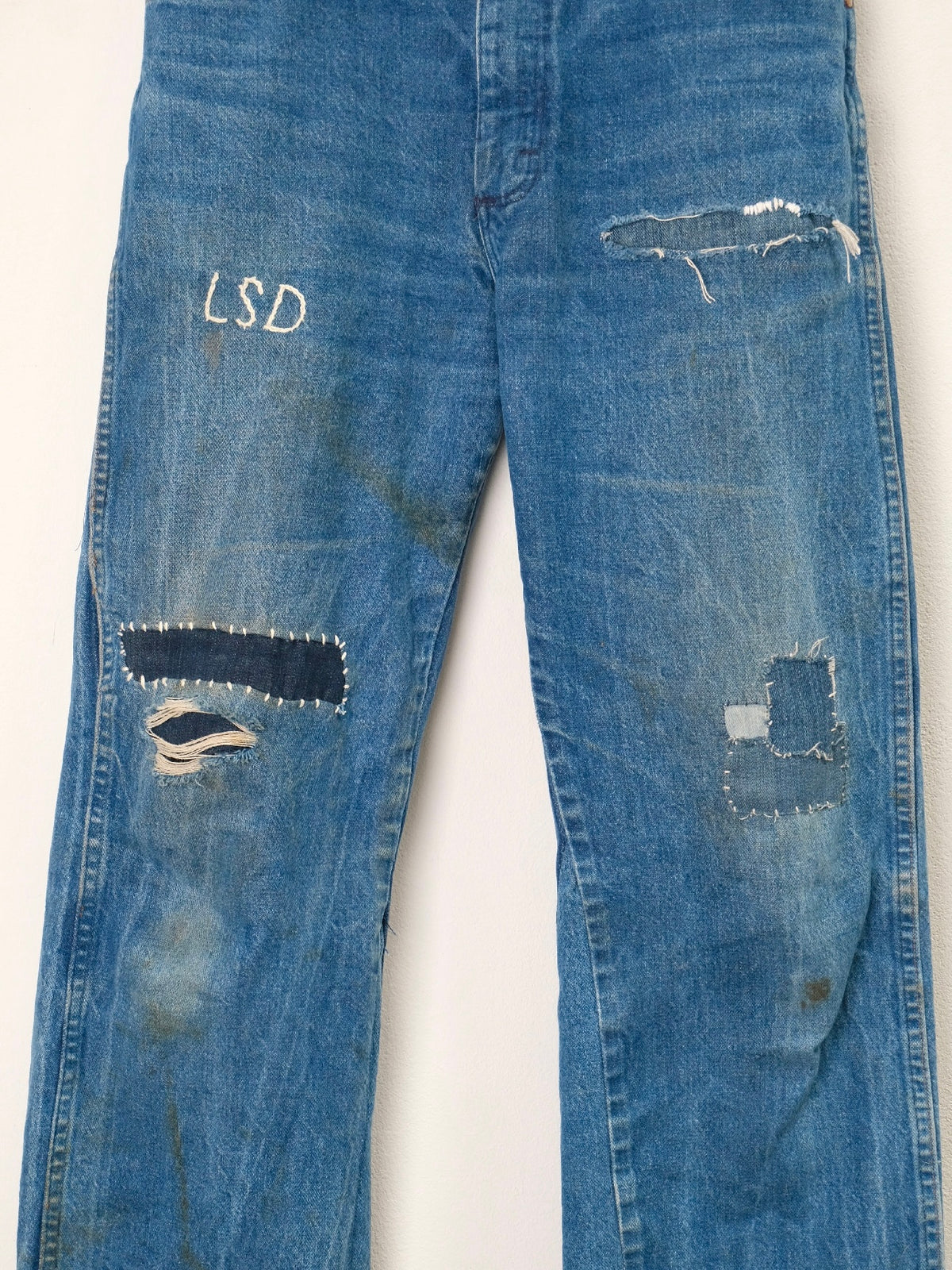 Vintage Cowboy Cut Denim – waistband and pocket detail, light-blue Wrangler denim, hand-repaired – Lillies Studios